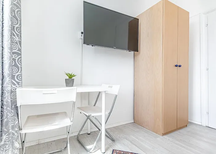 Beautiful 3 Bedroom Urban Retreat In Center Βιέννη