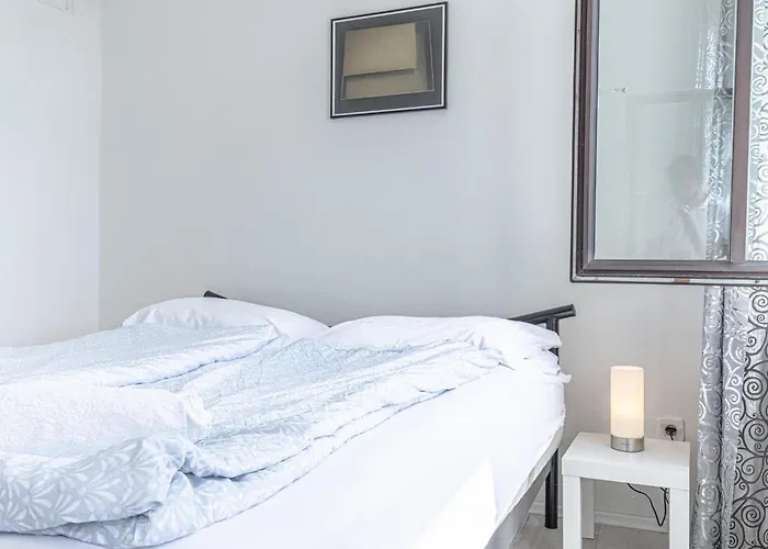 Διαμέρισμα Beautiful 3 Bedroom Urban Retreat In Center *